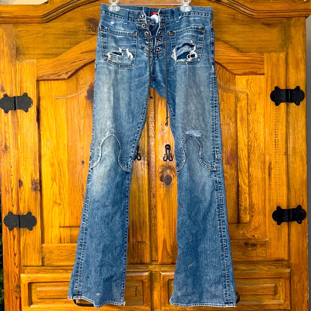 Guess Jeans (Lace Front)